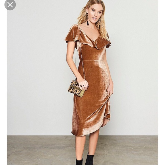 Gianni Bini Dresses & Skirts - Gianni Bini Velvet Brown Dress